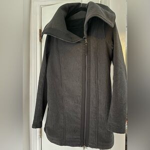 Grey Lululemon Zip Coat, sz 8